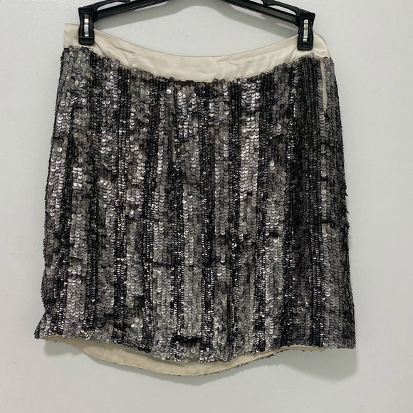 MVL Sequin Mini Skirt Size M - Picture 2 of 5